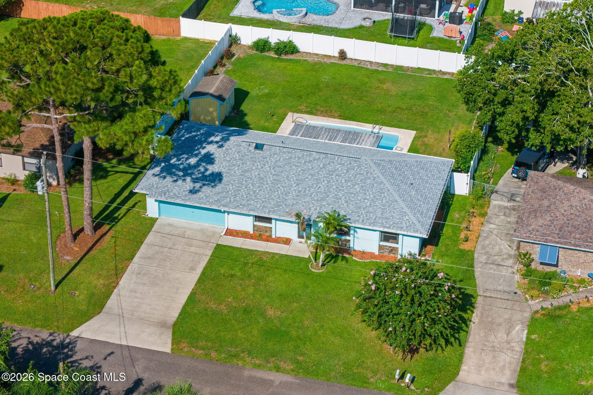 6000 Eaglewalk Avenue