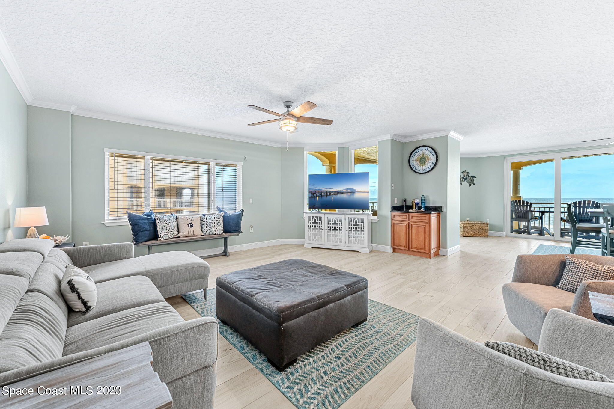 1095 Highway A1a, 2301