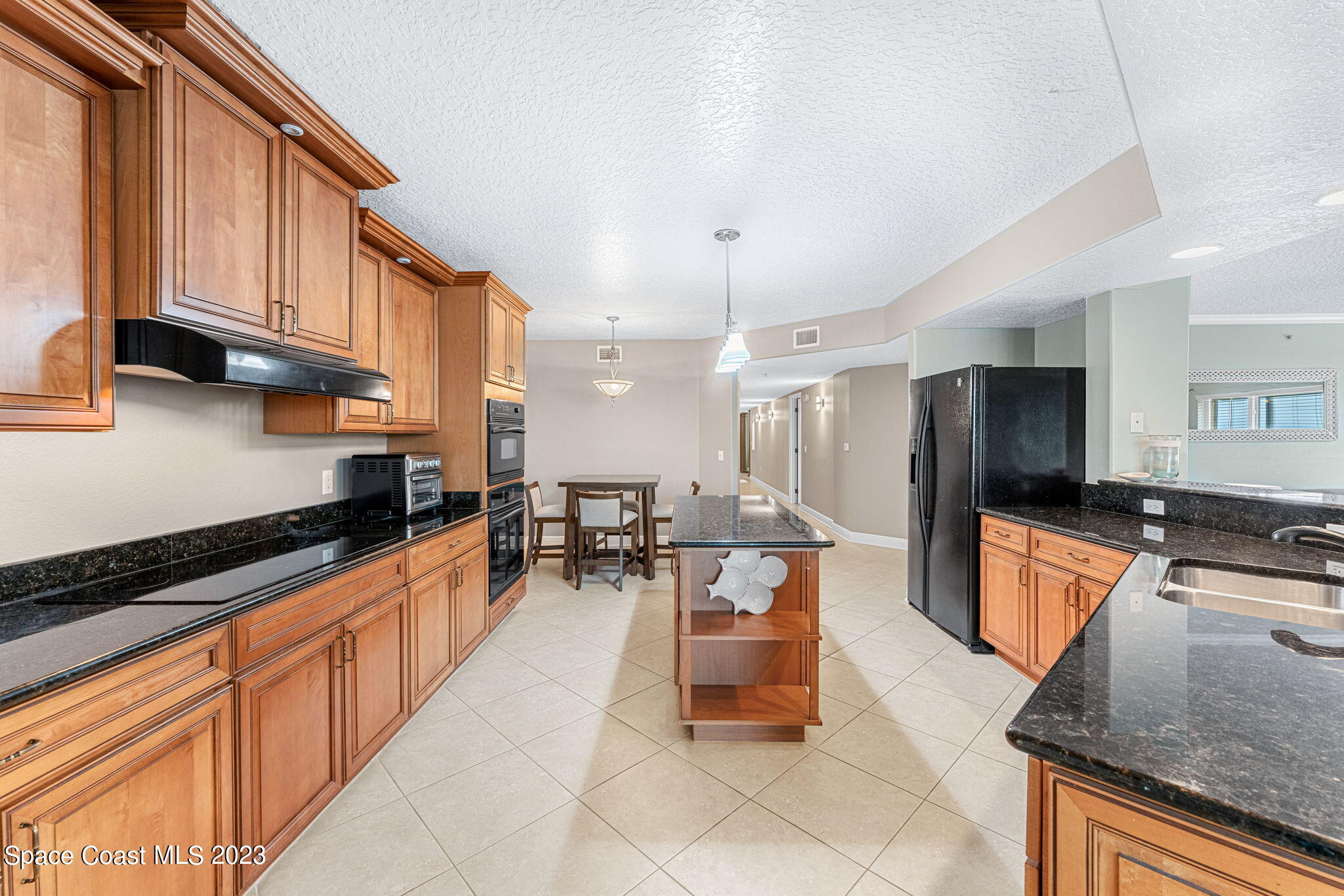 1095 Highway A1a, 2301