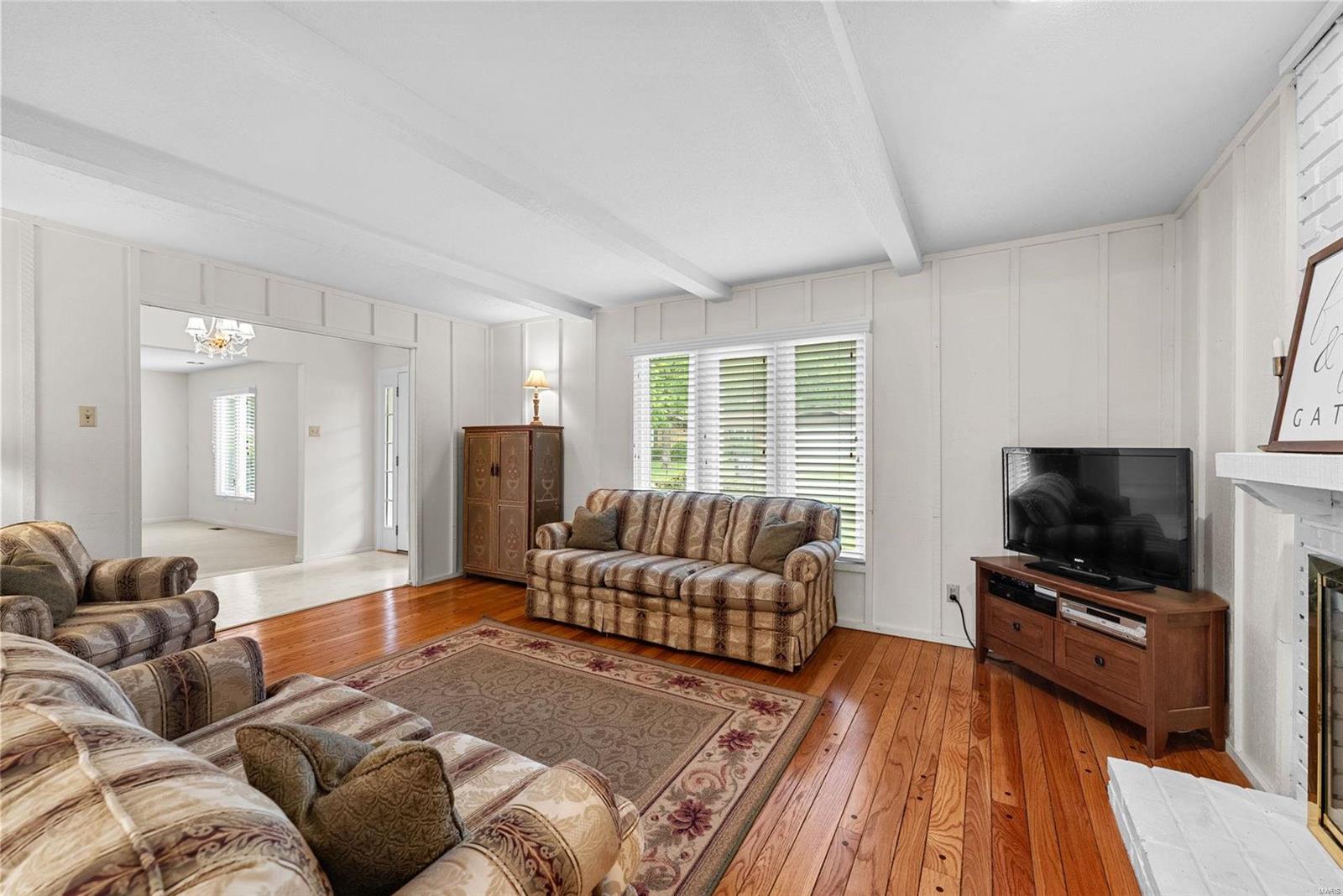 23 Leaside Court