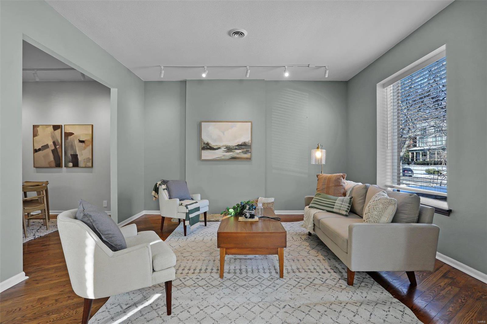 4358 McPherson