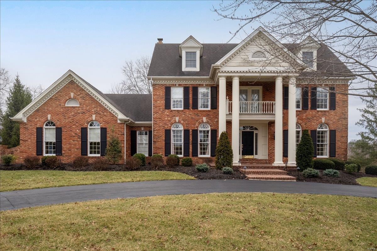 822 Town And Country Estates Drive