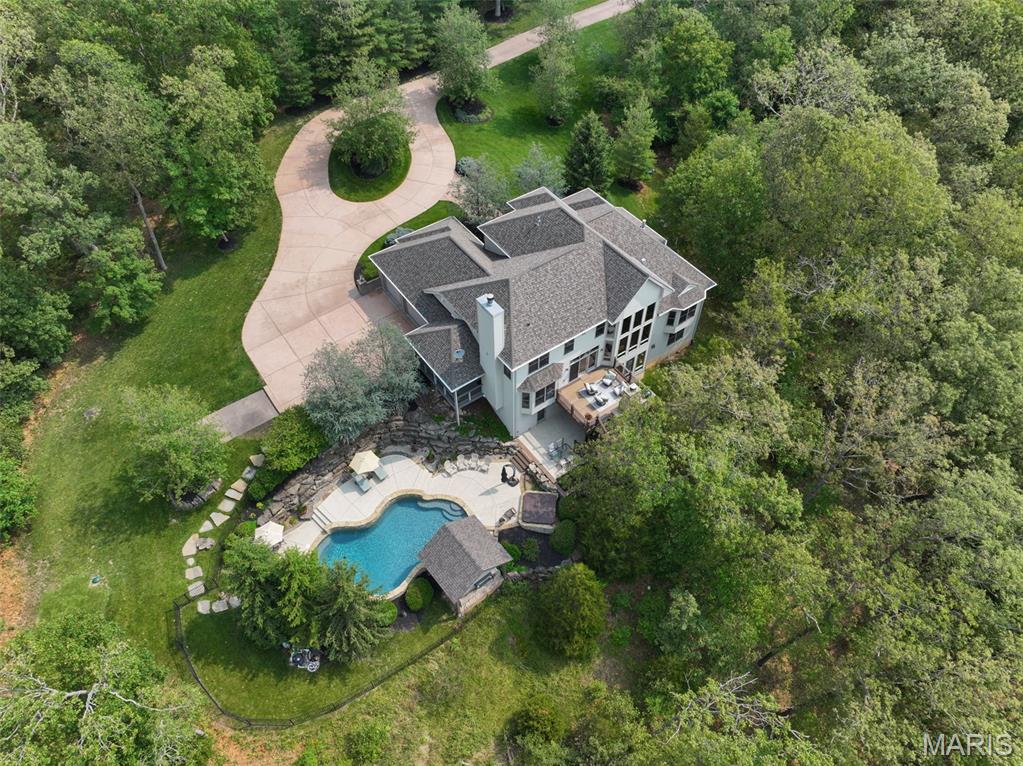 3817 Indian Ridge Lane
