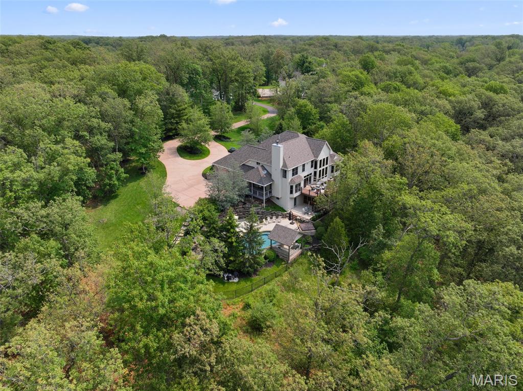 3817 Indian Ridge Lane