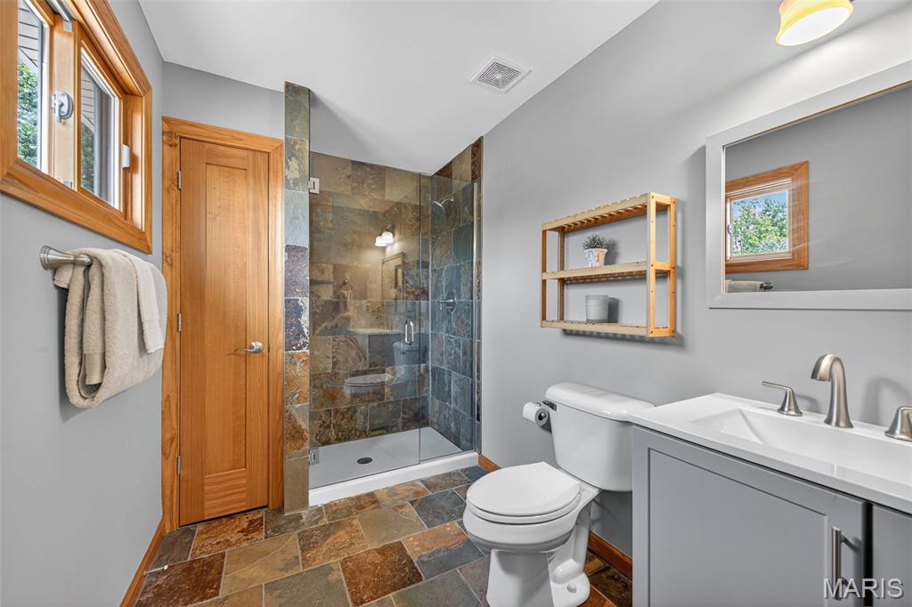 3817 Indian Ridge Lane