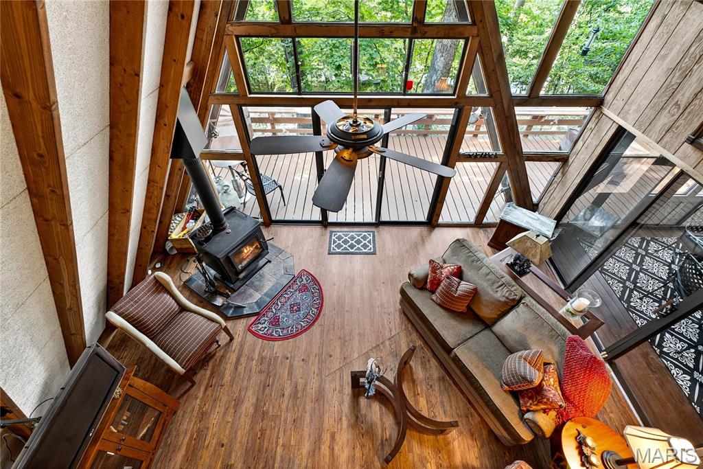 695 Shadow View Drive