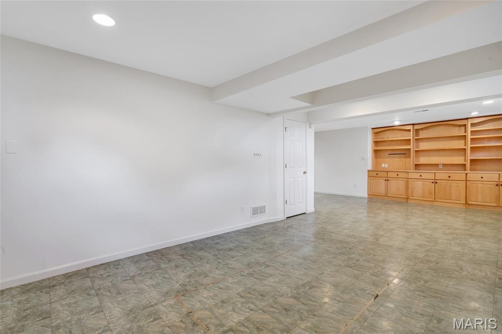 821 Heatherhaven Drive