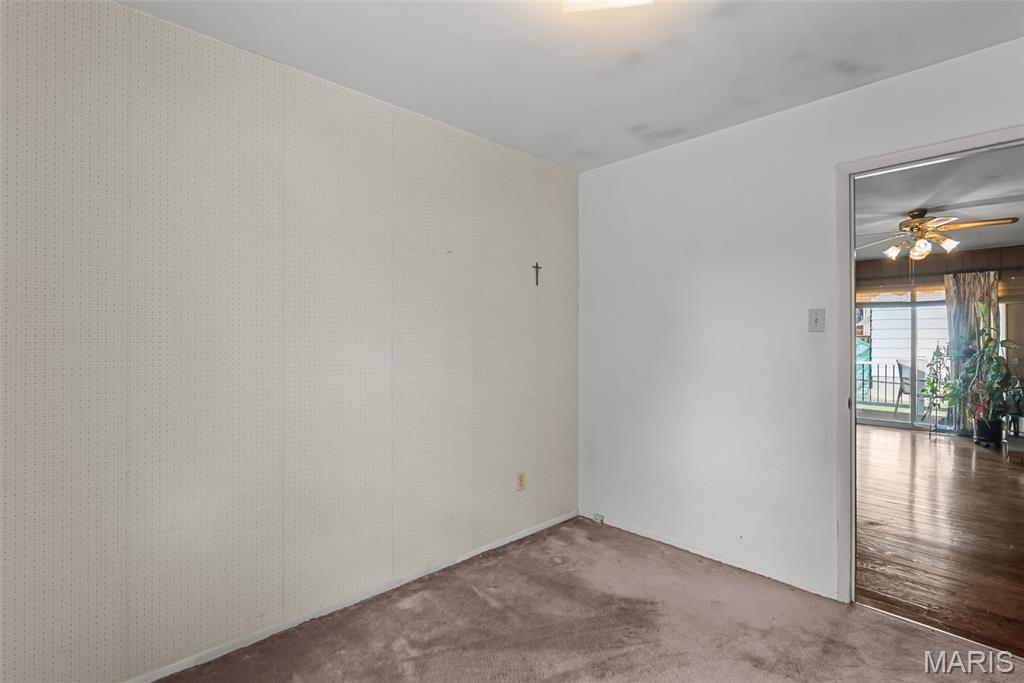 1305 Spellman Avenue