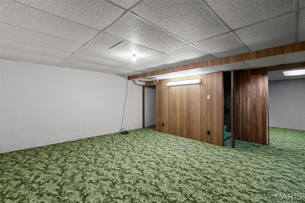 1305 Spellman Avenue