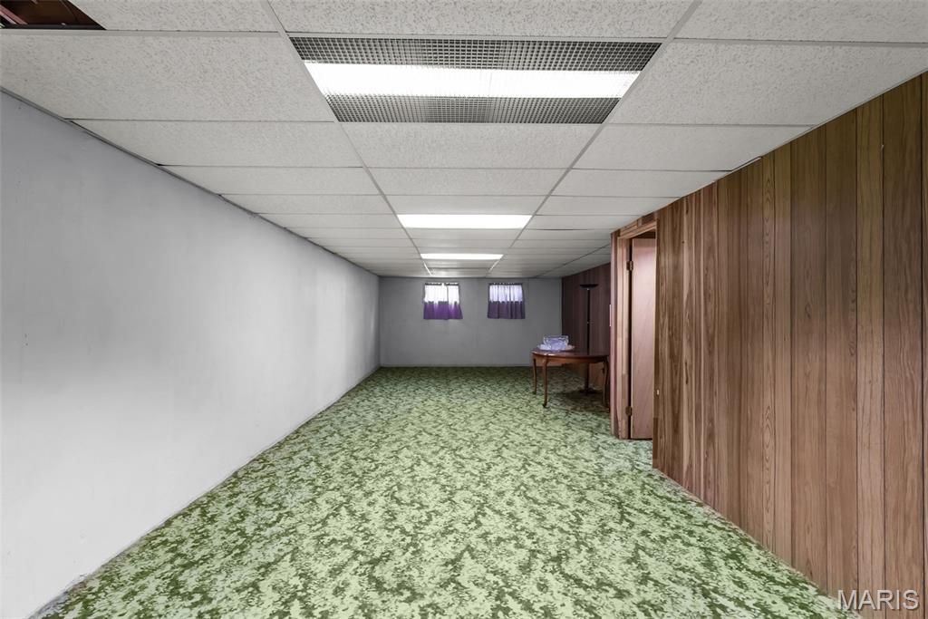 1305 Spellman Avenue