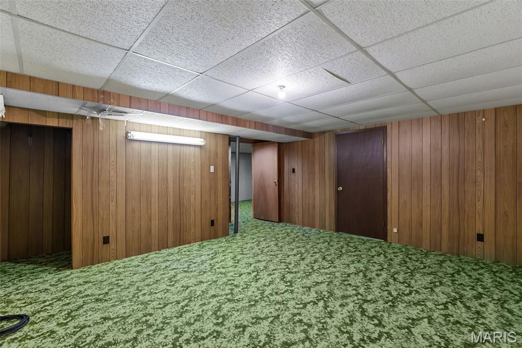 1305 Spellman Avenue