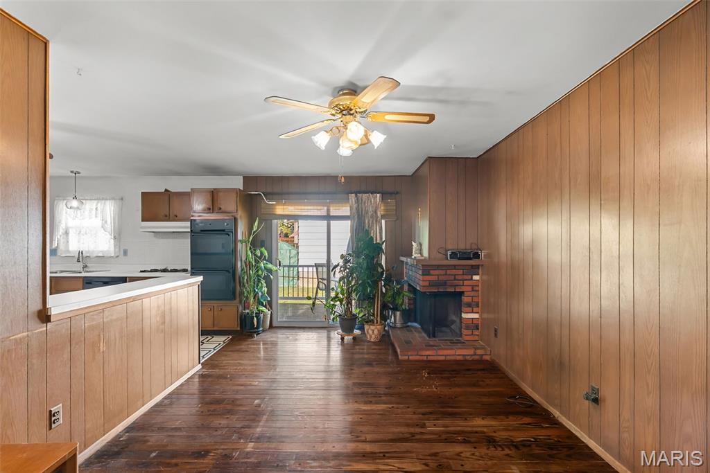 1305 Spellman Avenue