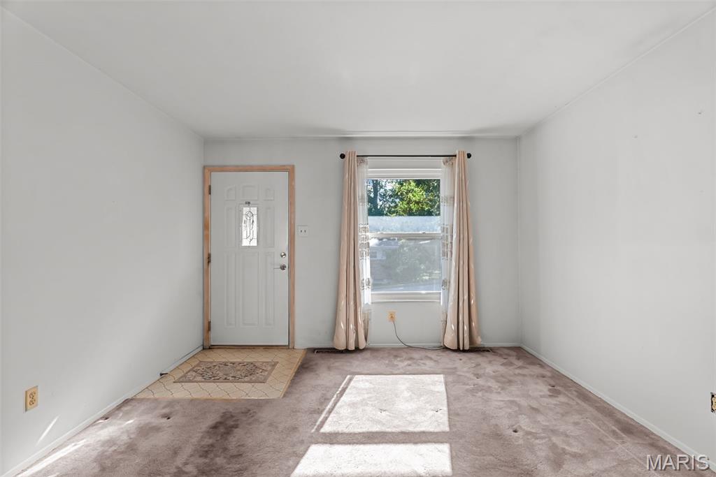 1305 Spellman Avenue