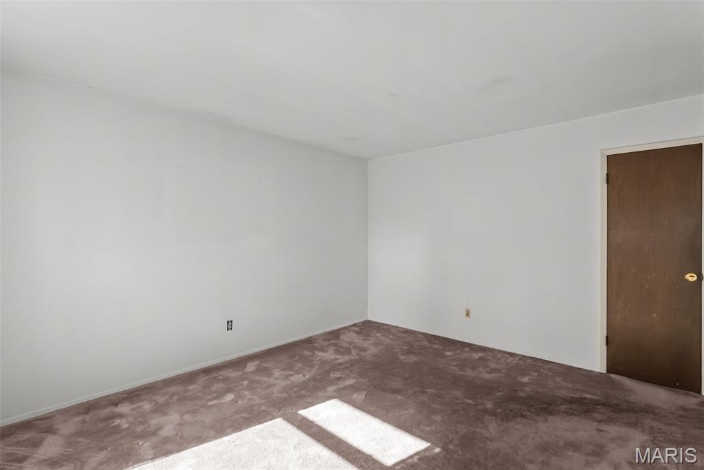 1305 Spellman Avenue