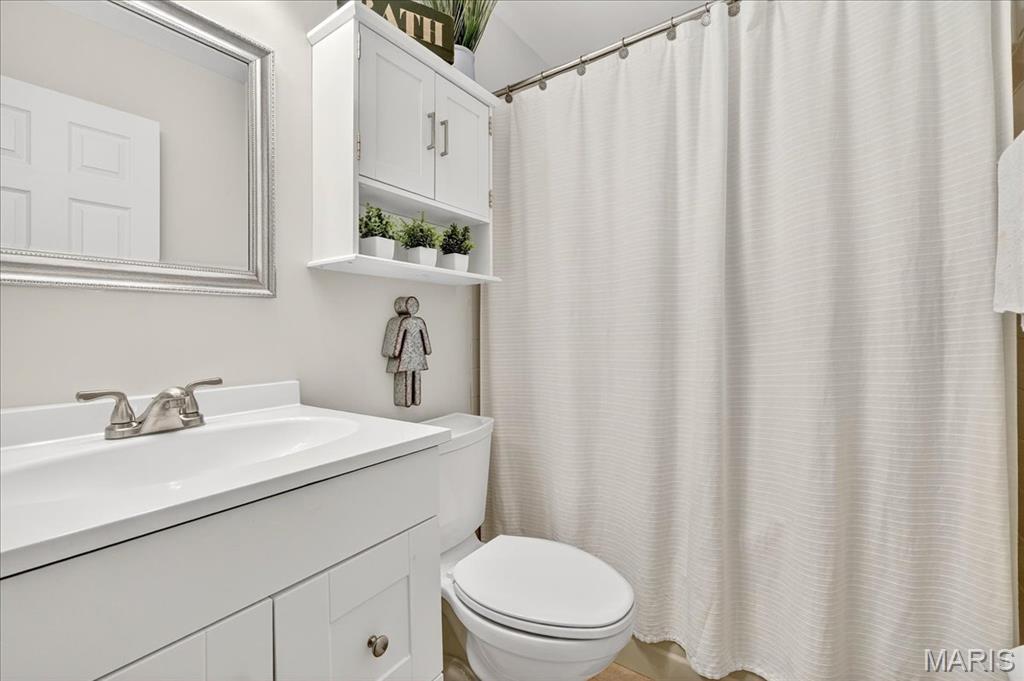 610 Pine Ridge Trails Court Unit: 203