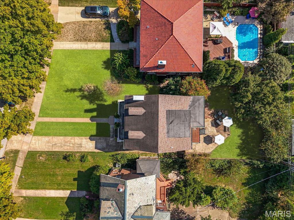 7022 Washington Avenue