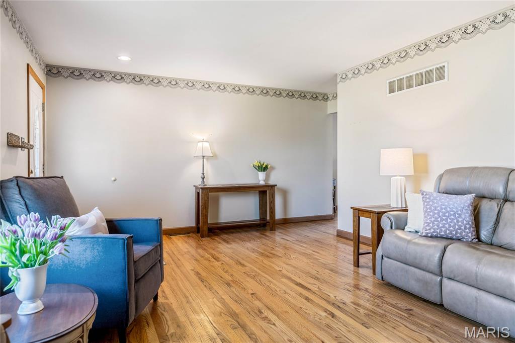 319 Sunrise Boulevard