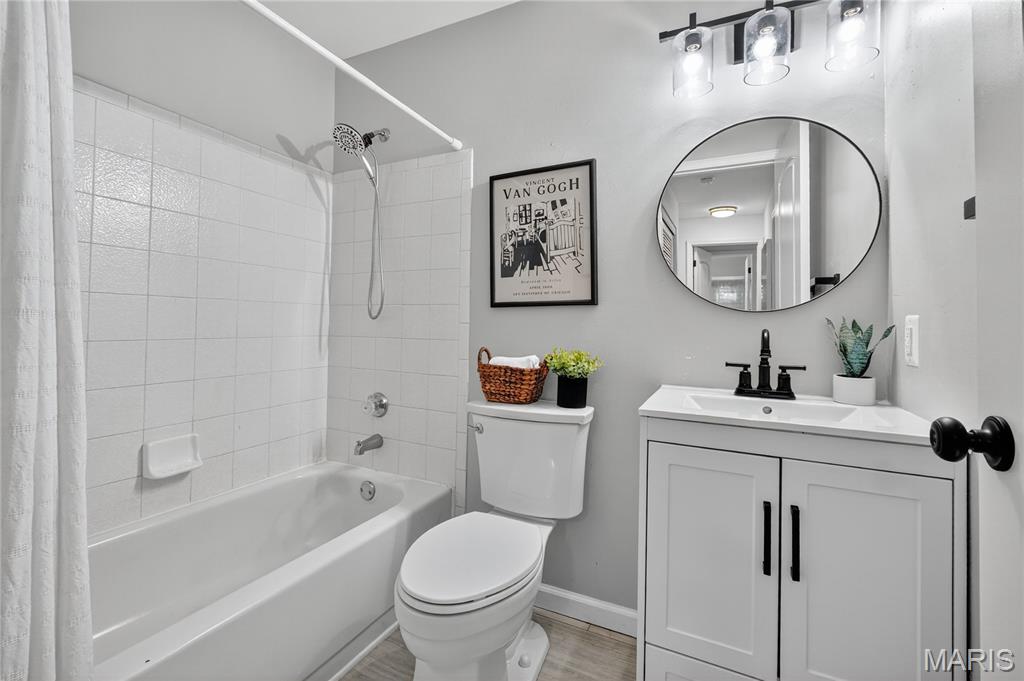 7504 Triwoods Drive Unit: I