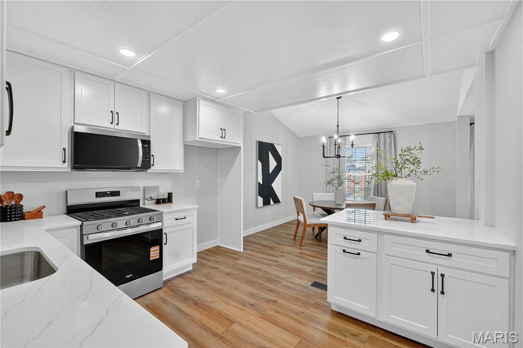 2166 Bantry Court