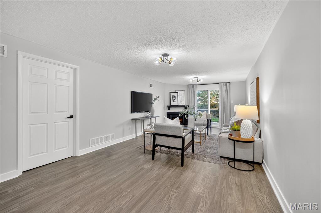 2166 Bantry Court