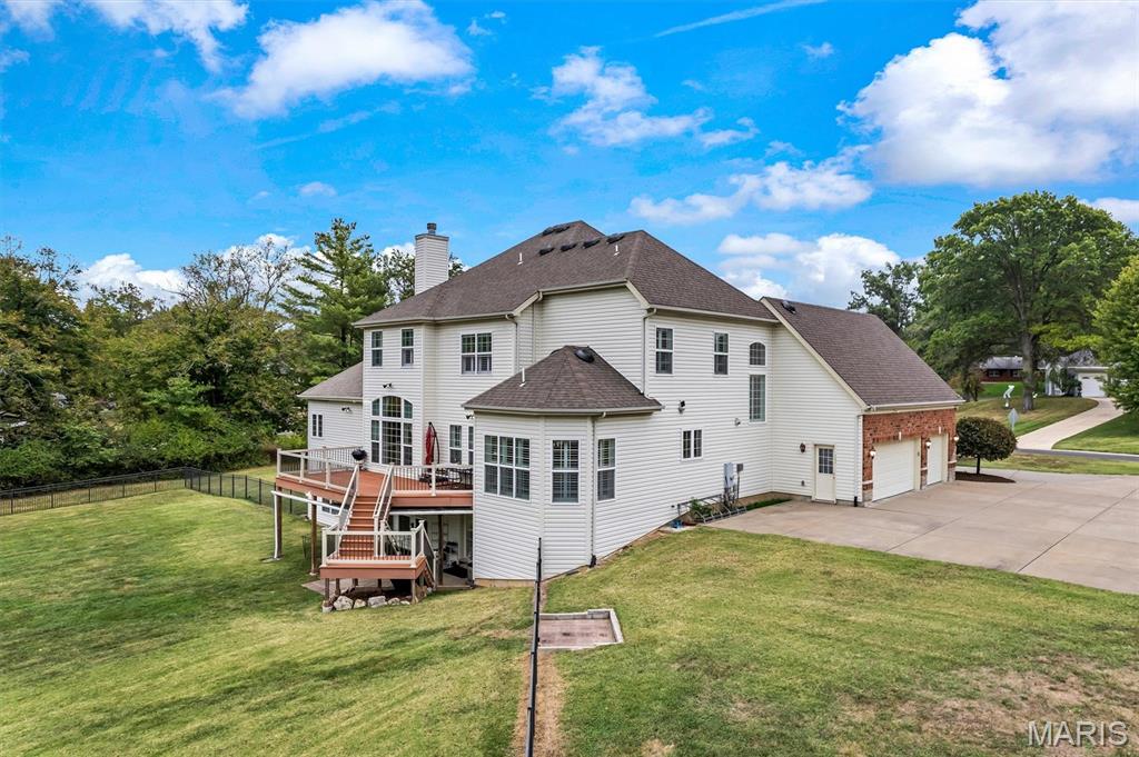 327 Chasselle Lane