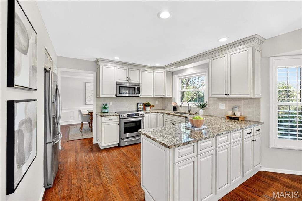 1369 Thornwick Drive