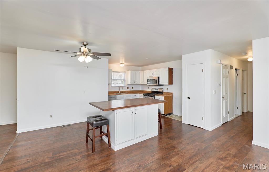 27 Sunny Hill Boulevard