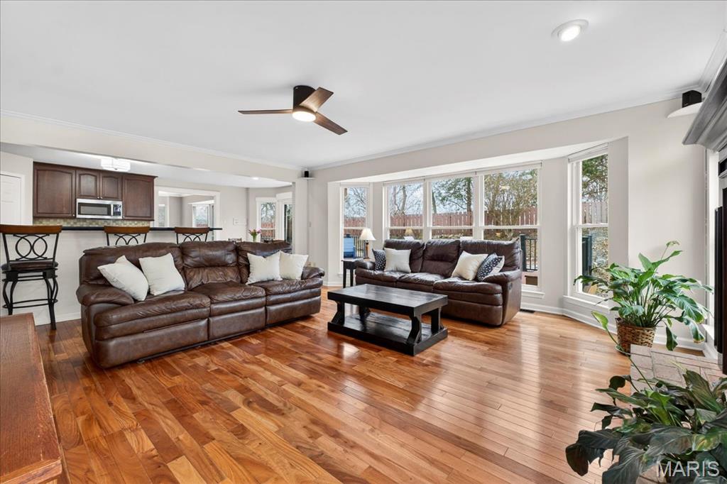 1239 Bedford Falls Court