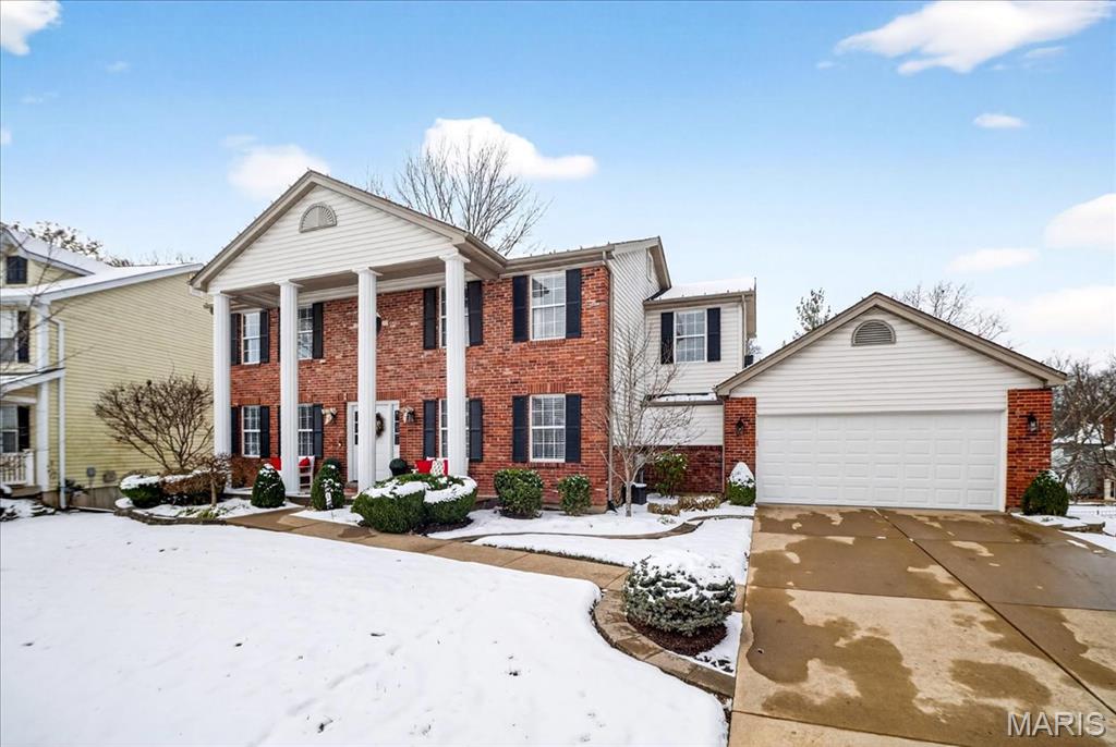 311 Beacon Point Lane