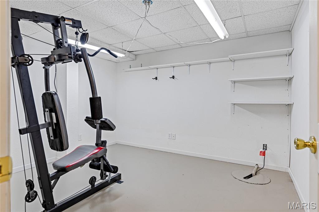 30 Walnut Knoll Court