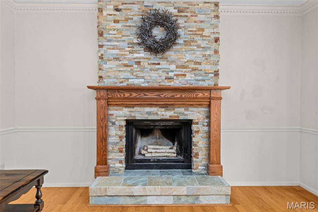 973 Oakwood Farms Lane