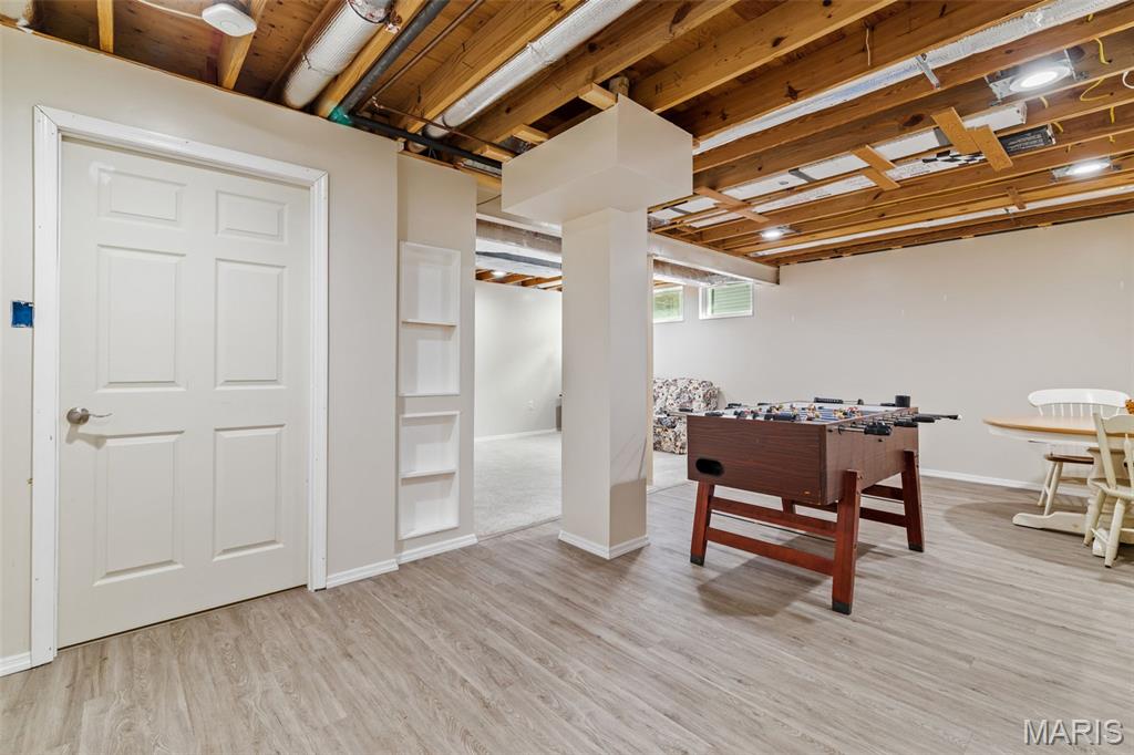 973 Oakwood Farms Lane