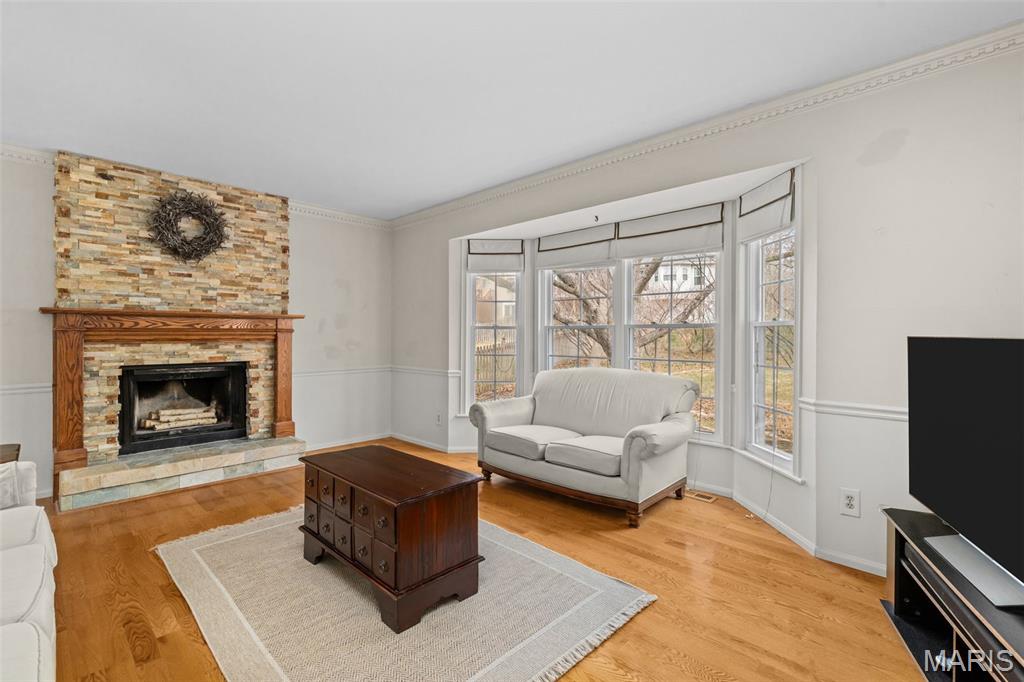 973 Oakwood Farms Lane