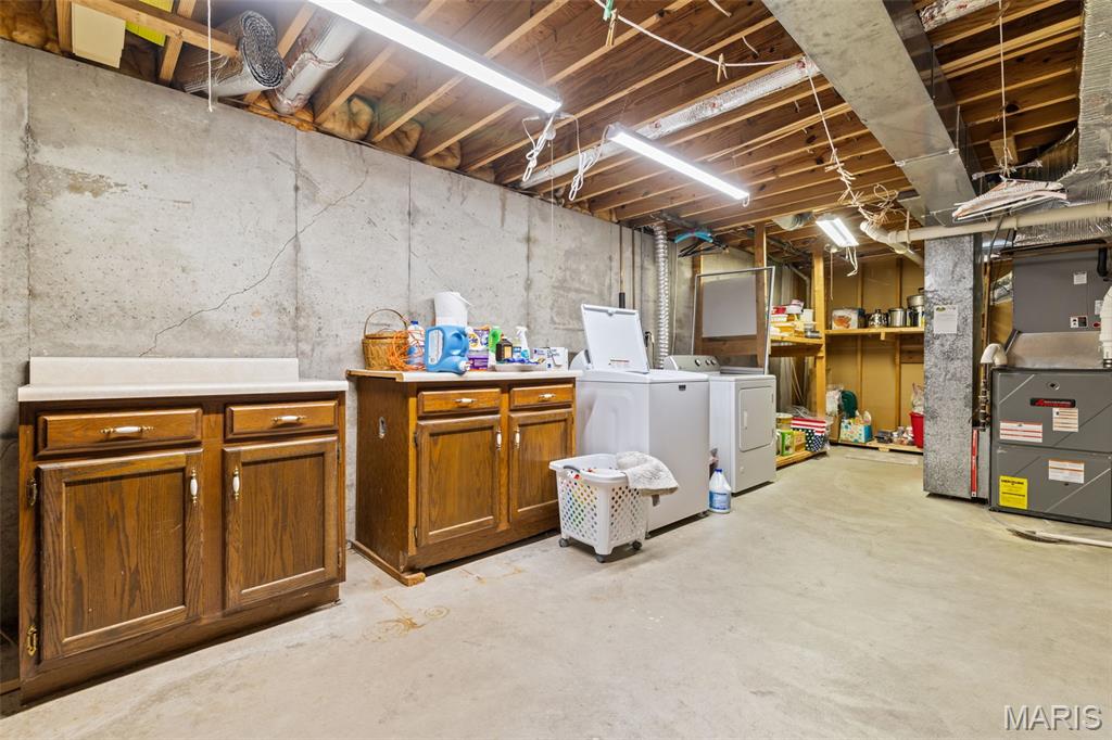 973 Oakwood Farms Lane