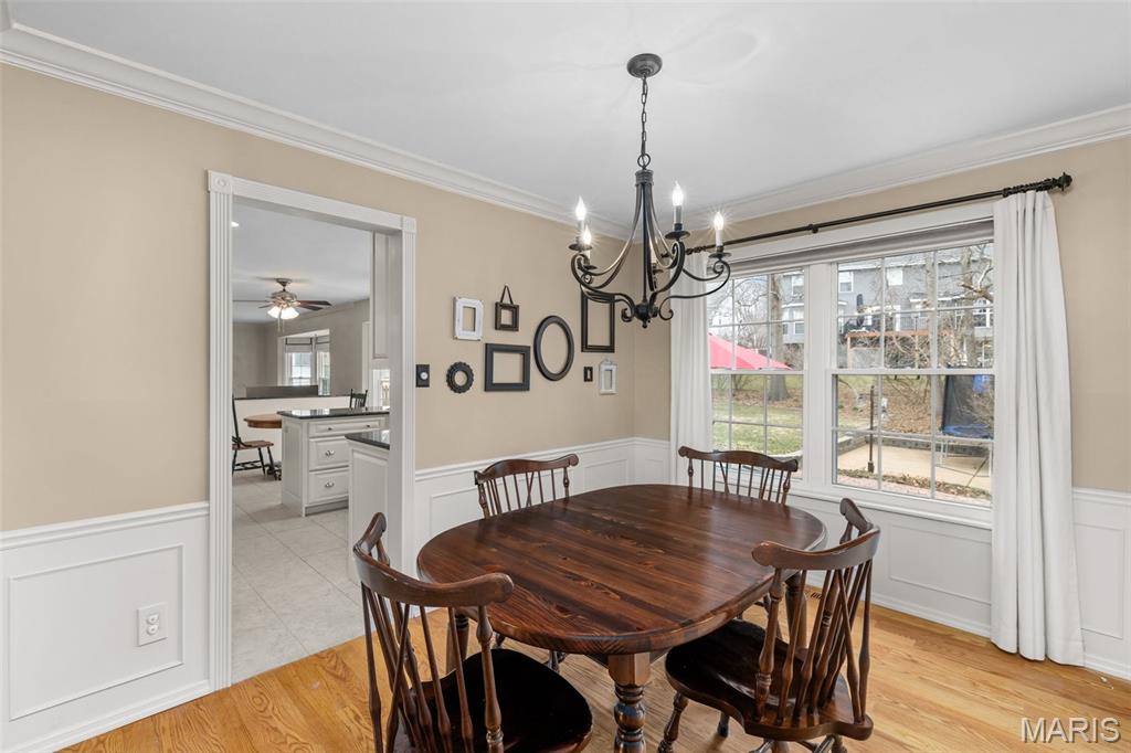 973 Oakwood Farms Lane