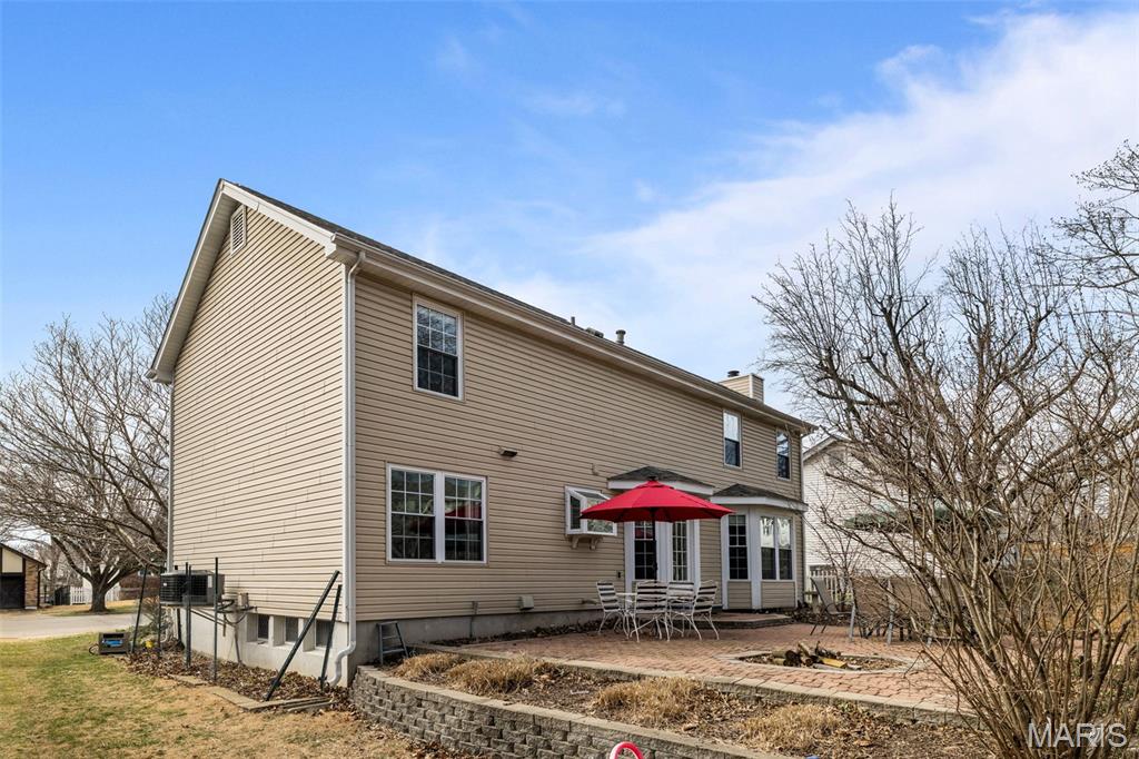 973 Oakwood Farms Lane