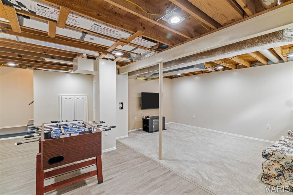 973 Oakwood Farms Lane