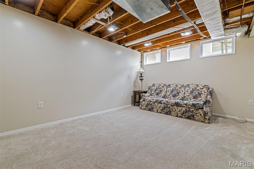 973 Oakwood Farms Lane