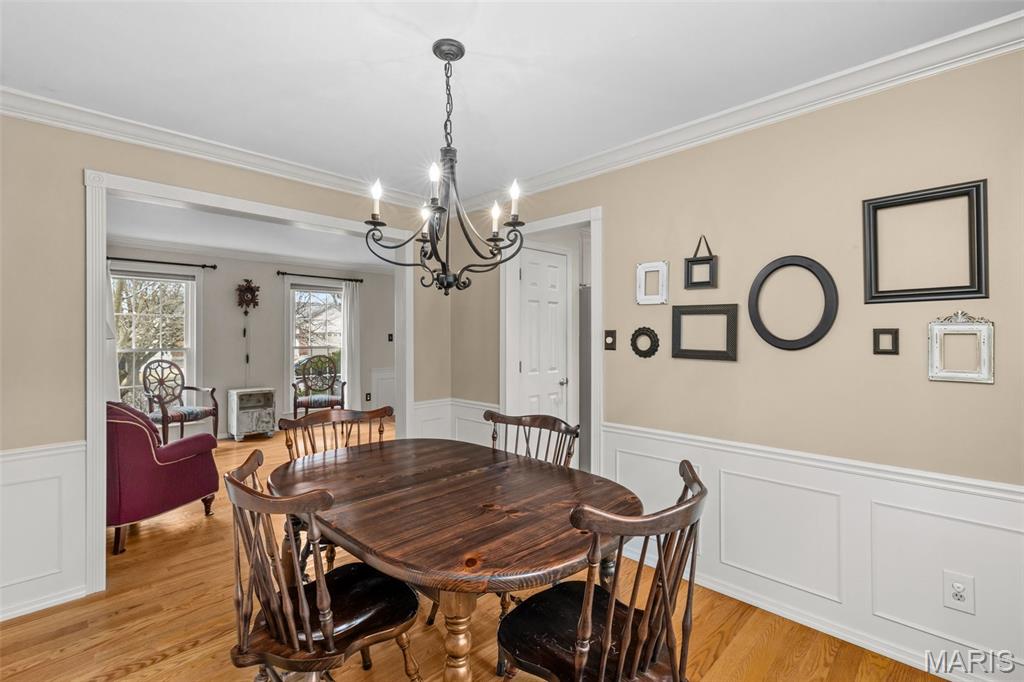 973 Oakwood Farms Lane