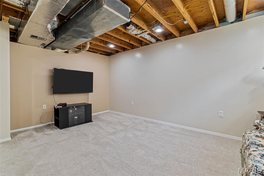 973 Oakwood Farms Lane