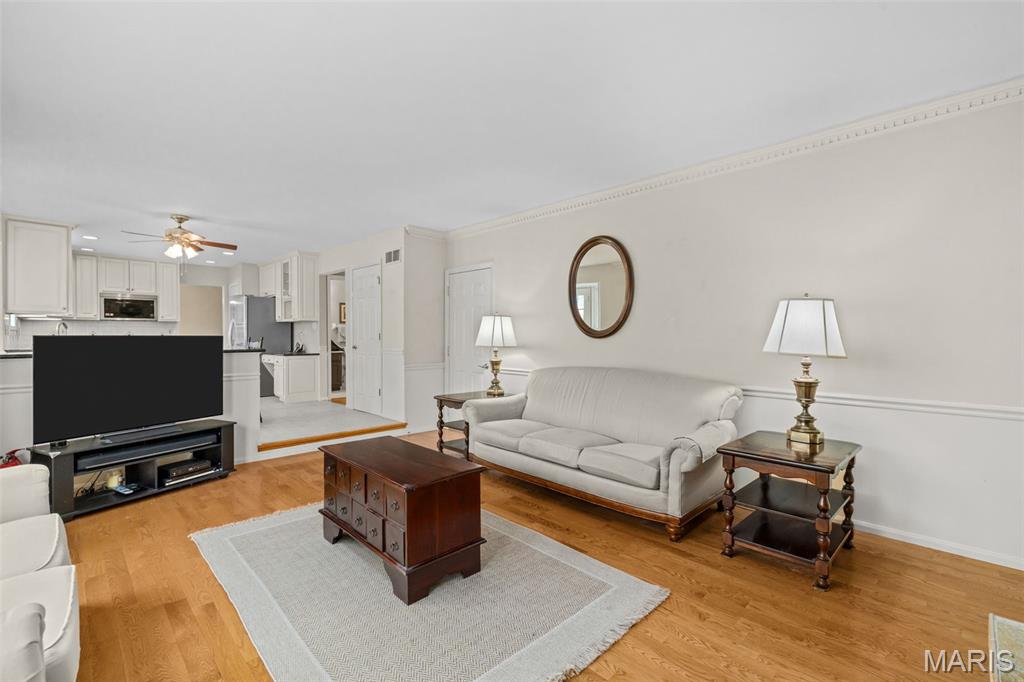 973 Oakwood Farms Lane