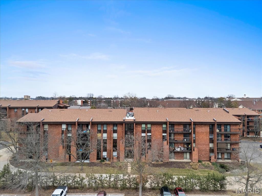 572 Coeur De Royale Drive Unit: 306