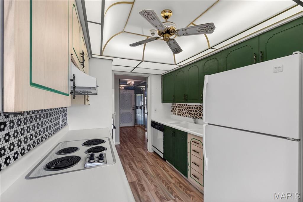 572 Coeur De Royale Drive Unit: 306