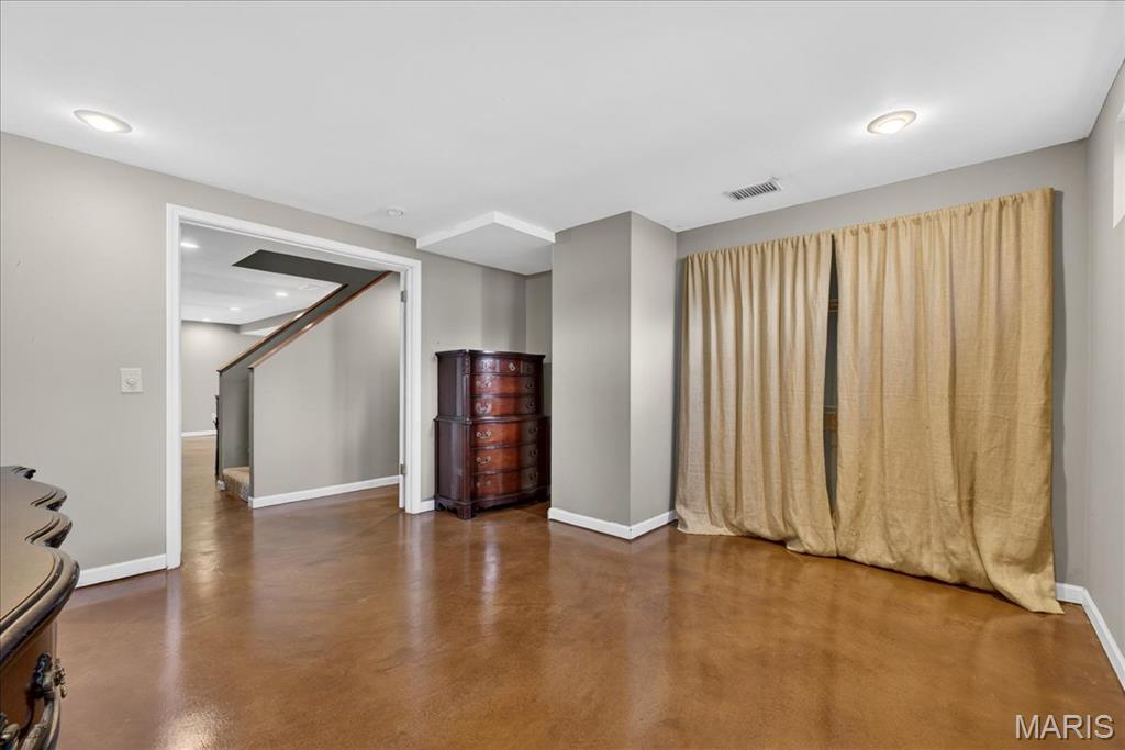 525 Ballas Park Drive