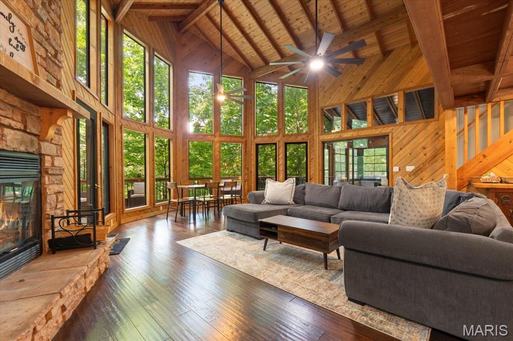 2506 Alpine Woods Drive