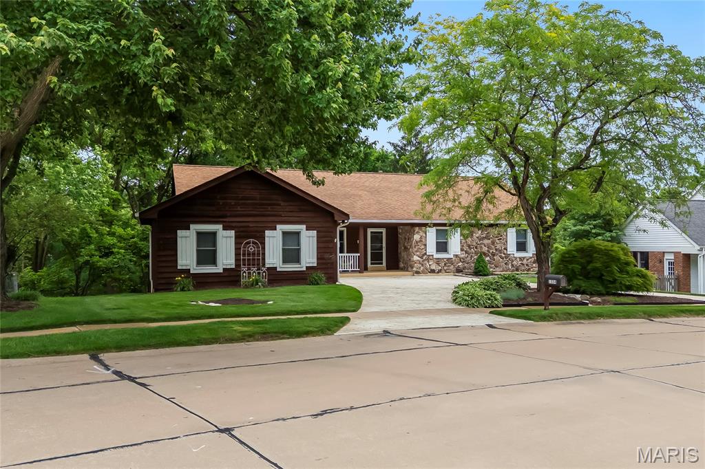 1334 Rusticview Drive