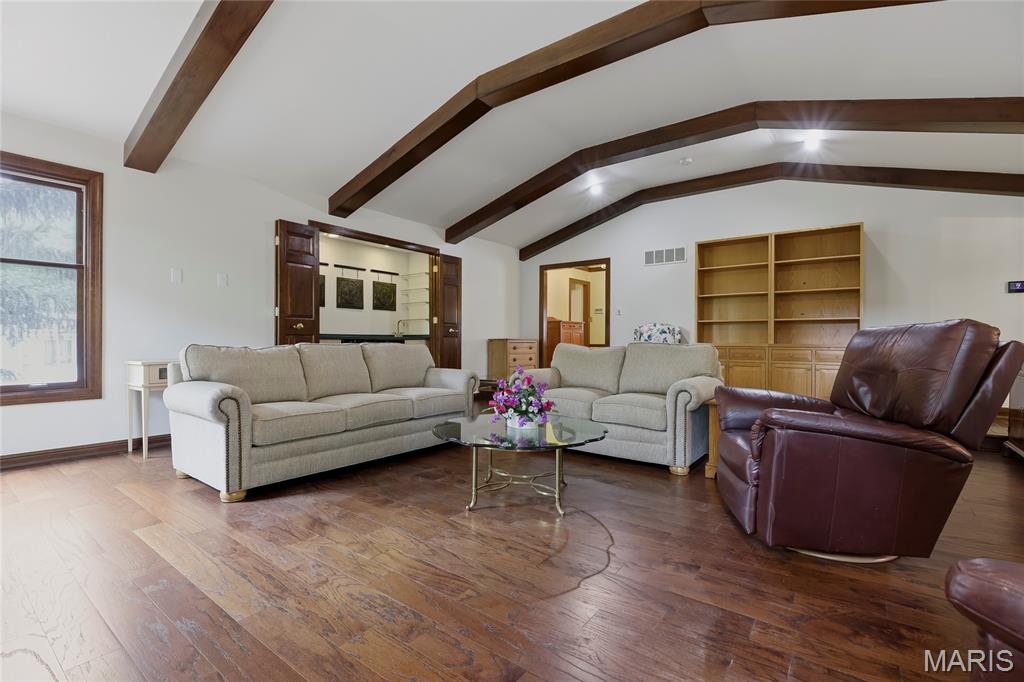 1334 Rusticview Drive