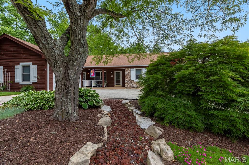 1334 Rusticview Drive