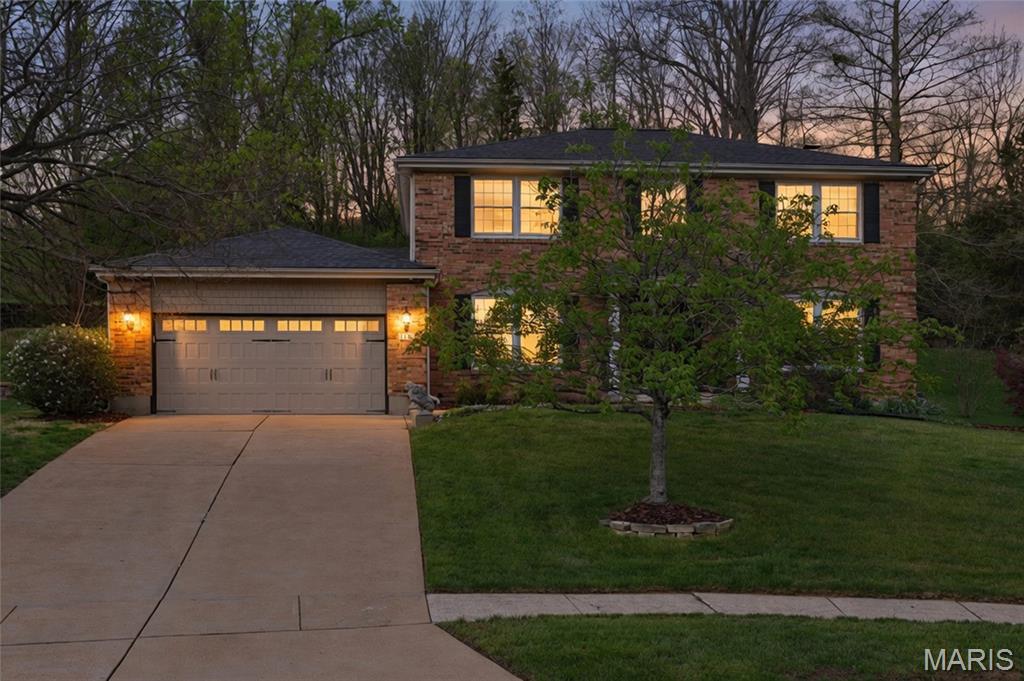 605 Waterford Ridge Court