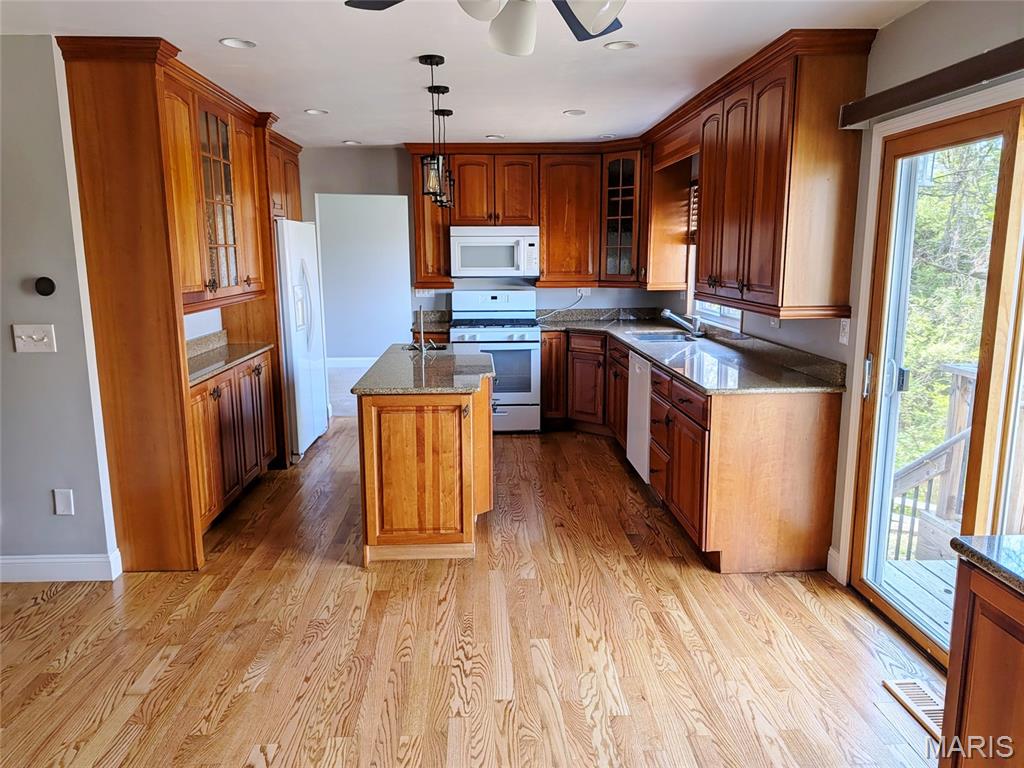 3 Silveroak Drive